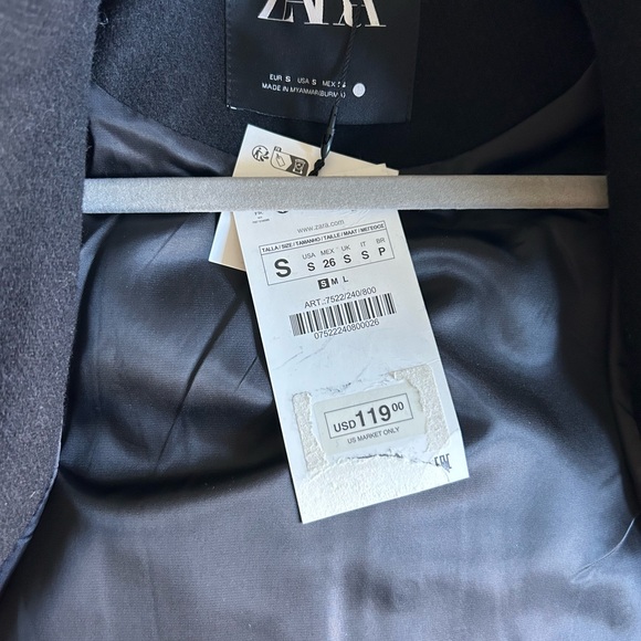 Zara Women's Black Jacket - Picture 7 of 8